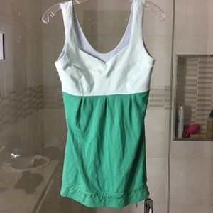Lululemon top sz 6